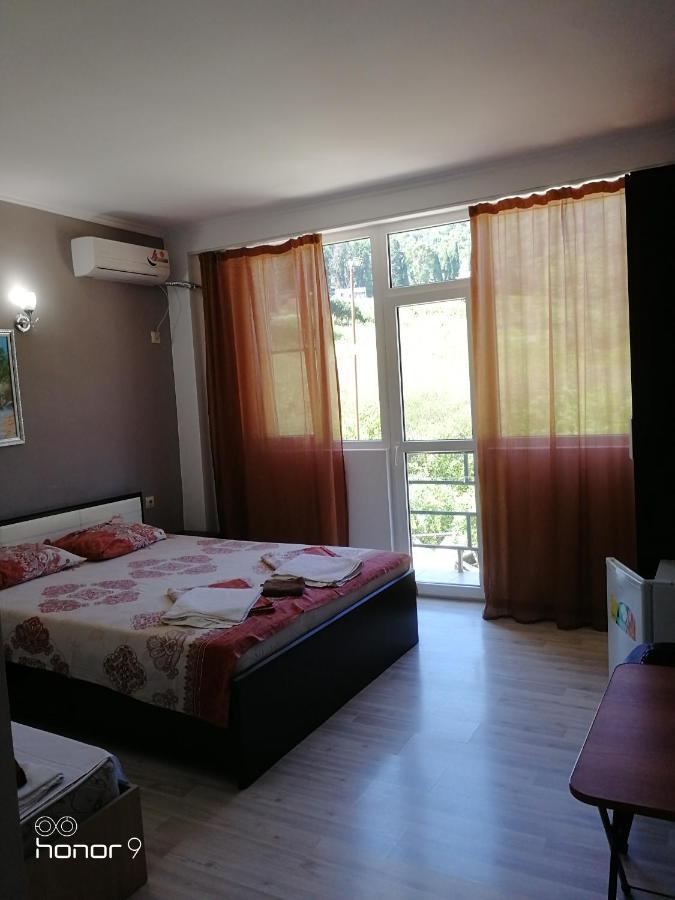 Mira Hotel New Athos Kültér fotó